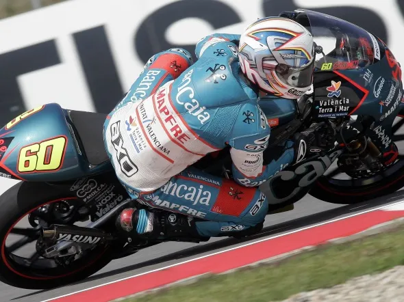 julian simon brno gara