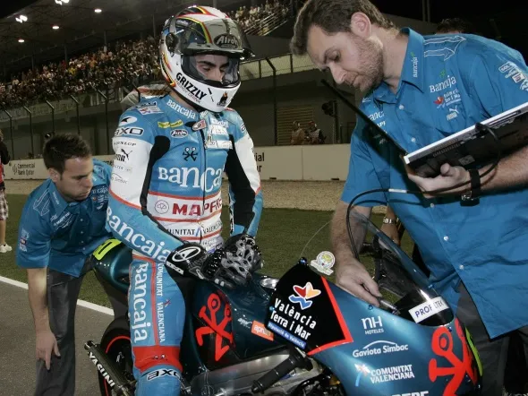 julian simon starting grid losail 2009