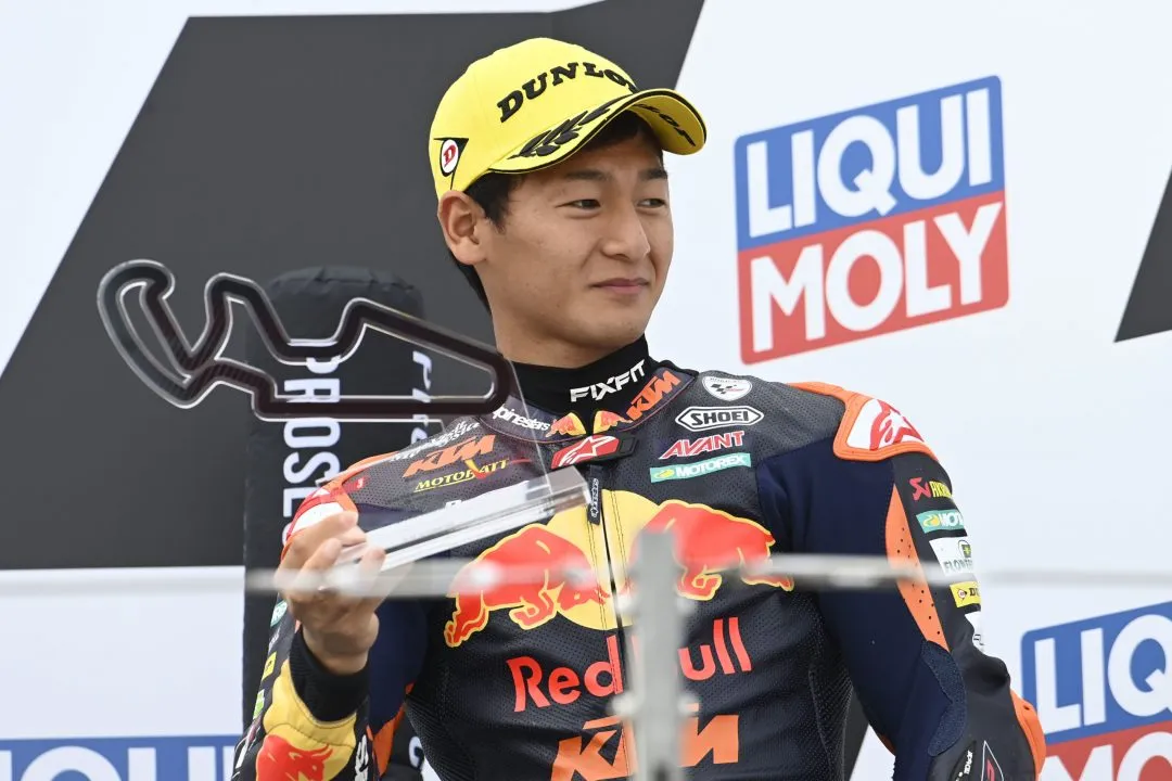 kaito toba moto3 e1603793918229