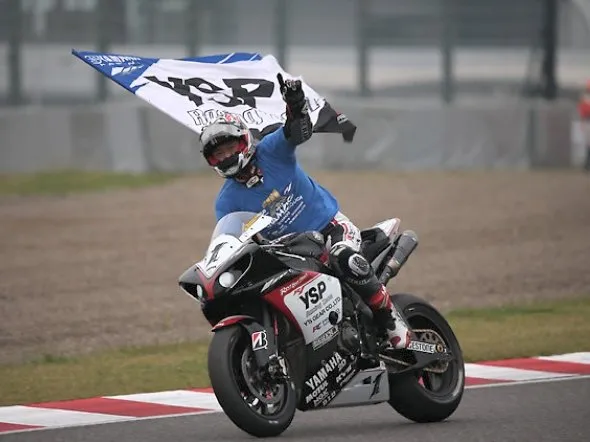 katsuyuki nakasuga jsb1000 champion 2013
