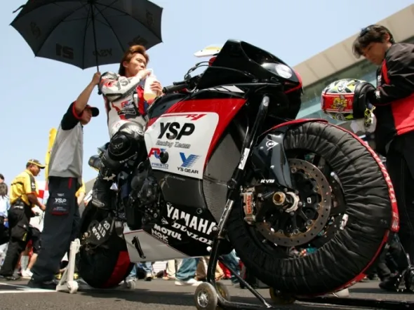 katsuyuki nakasuga starting grid suzuka 2009
