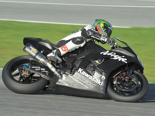 kawasaki jerez test superbike 2013 1