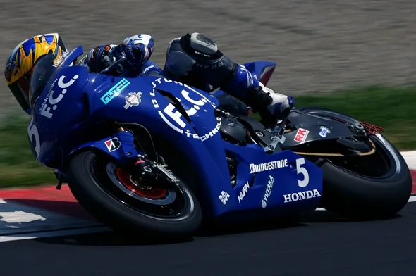 kousuke akiyoshi win suzuka jsb1000 2009 2