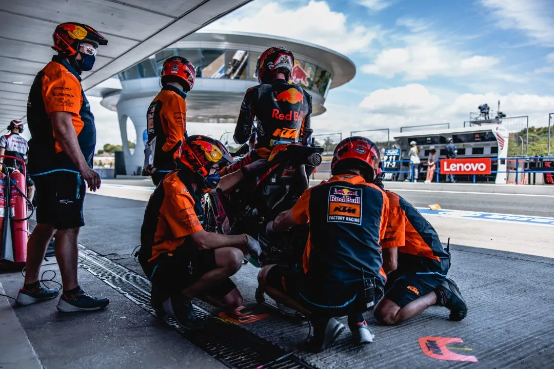 ktm motogp 2021 e1620234339404