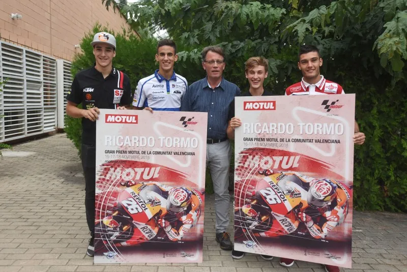 lecuona perez moya masia y navarro en la presentacion del cartel del gran premio motul de la comunitat valenciana e1537897711831