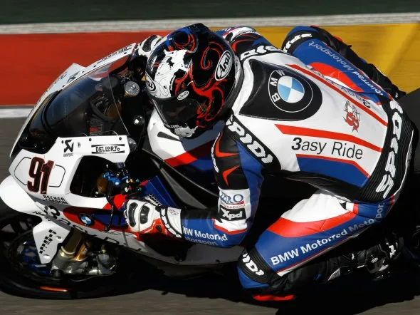 leon haslam bmwtest 2010