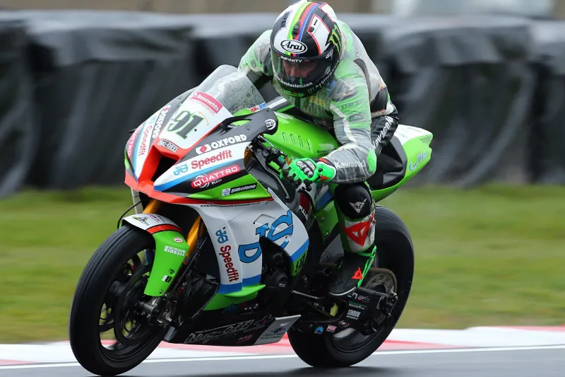 leon haslam doningtonpark fp2