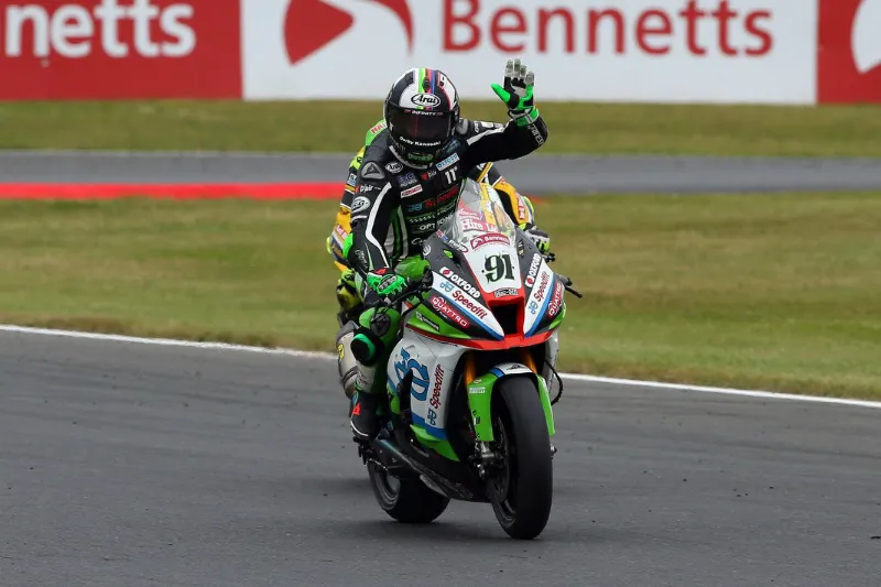 leon haslam jgspeedfit kawasaki