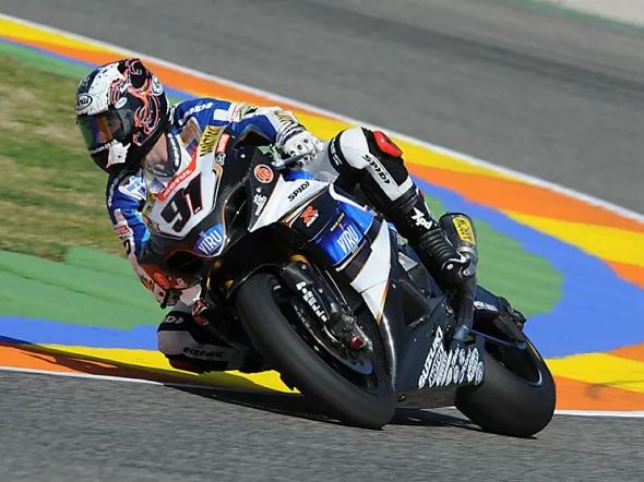 leon haslam superbike gara 1 valencia 2010