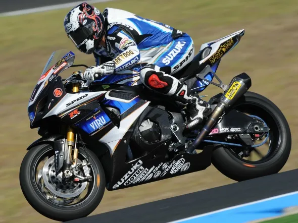 leon haslam superpole 2010 australia