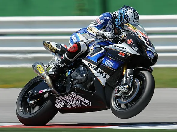 leon haslam suzuki misano 2010