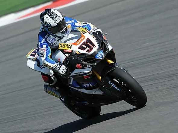 leonhaslam portimao virusuzuki