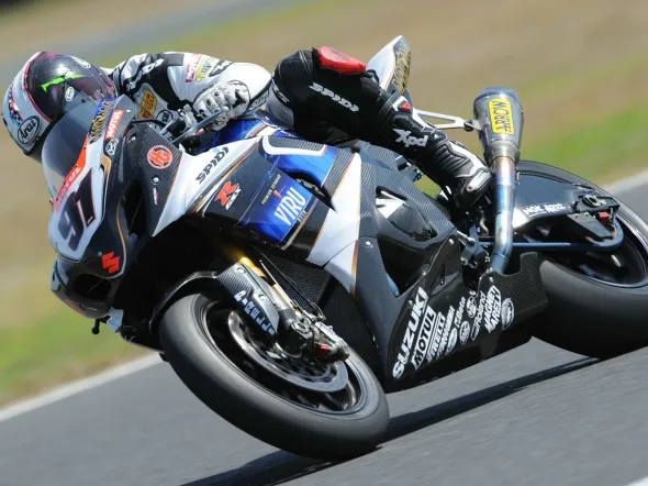 leonhaslam suzukialstareviru phillipisland10