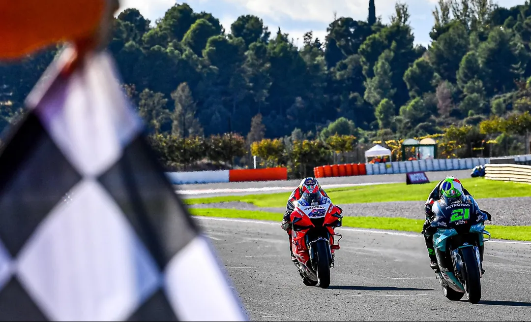 lg5 8853gallery full top fullscreen