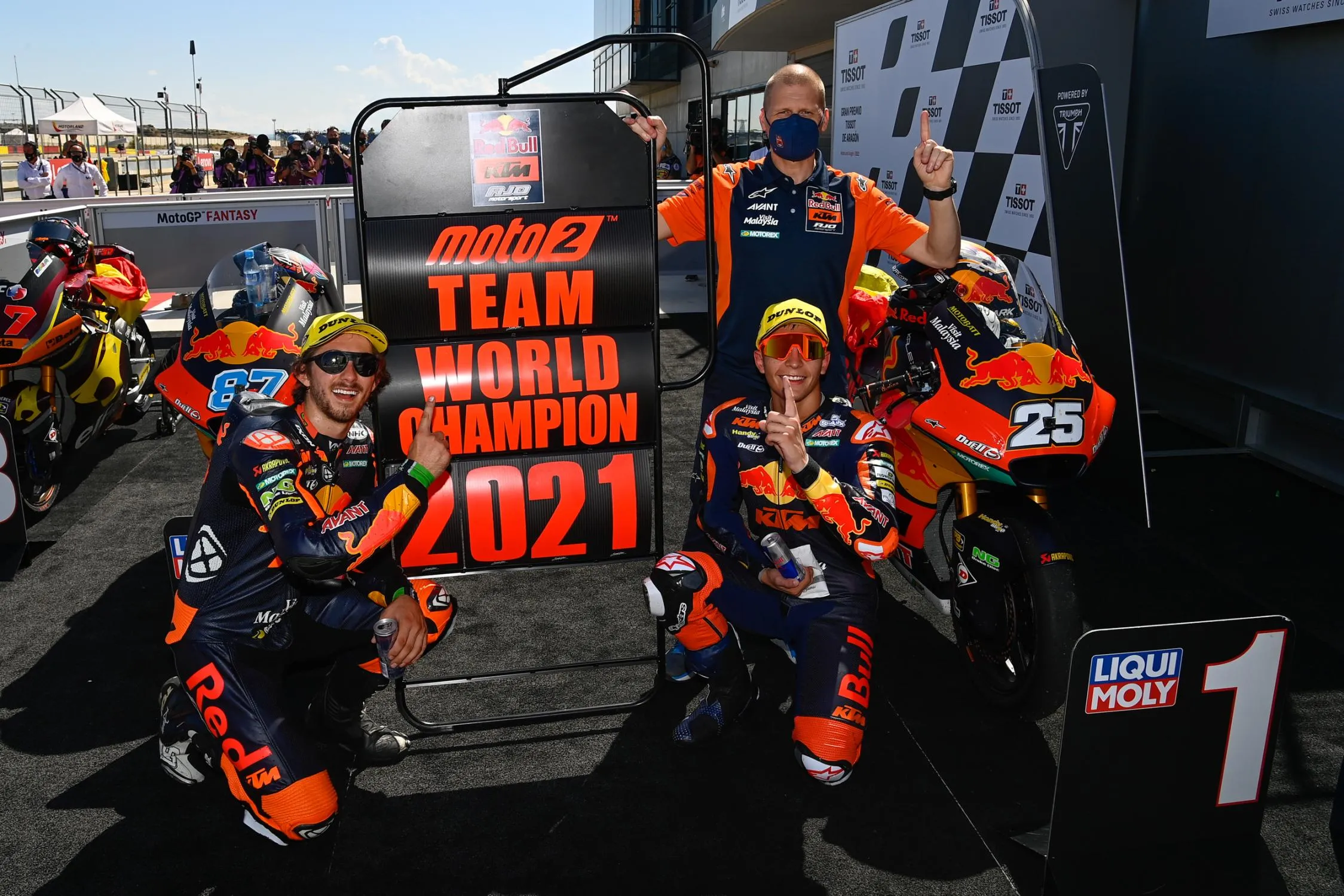 lg73182 0gallery full top fullscreen