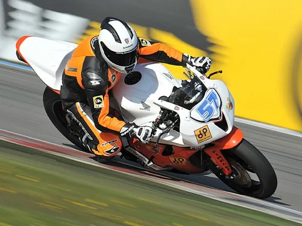 lorenzo lanzi honda prorace supersport assen