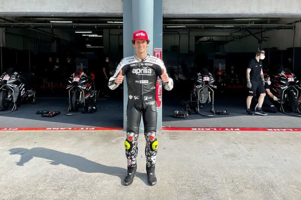 lorenzo savadori aprilia motogp