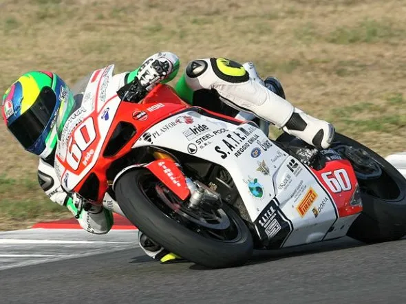 lorenzo savadori ducati barni 2011
