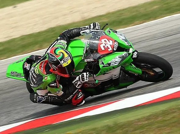 lorenzo savadori pole misano stk1000 2014