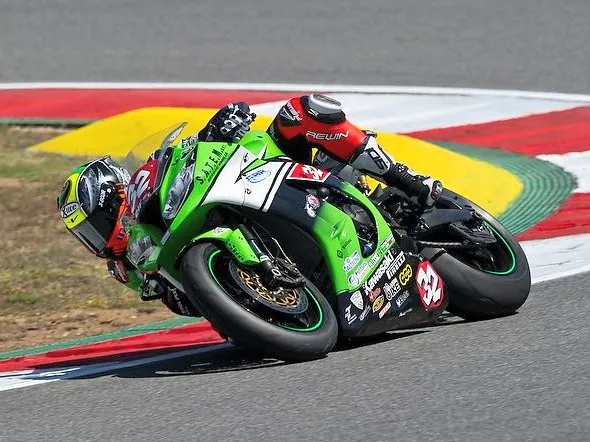 lorenzo savadori pole portimao 2014