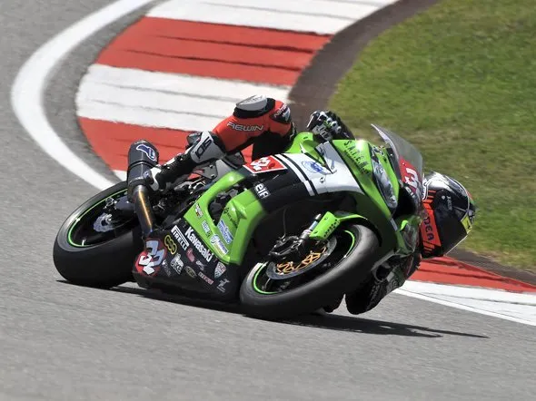 lorenzo savadori race portimao 2014