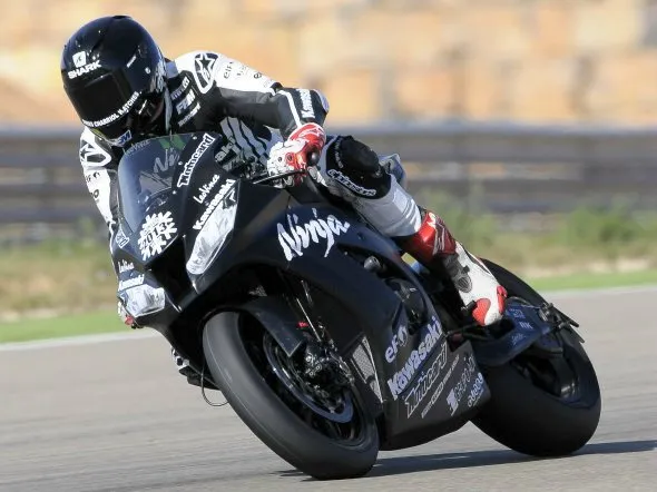loris baz kawasaki test aragon
