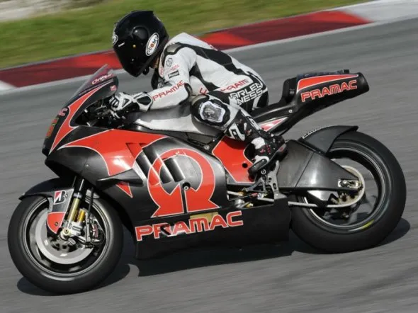 loris capirossi test sepang1 2011