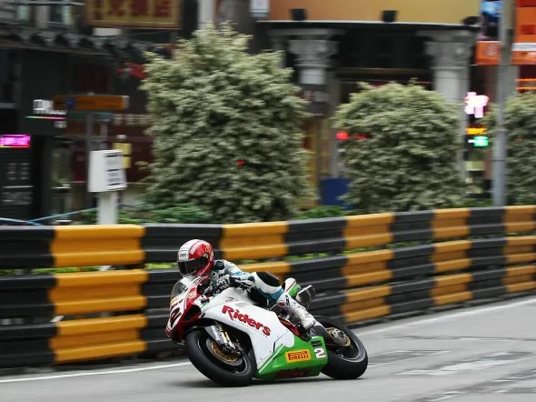macau gp 2011 warm up 2