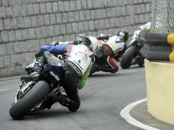 macau gp practice 2012 1