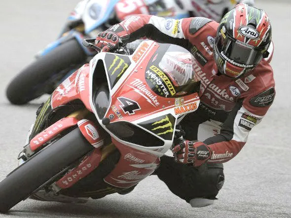 macau motorcycle grand prix race 2013 6