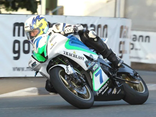 manx grand prix first practice 2013