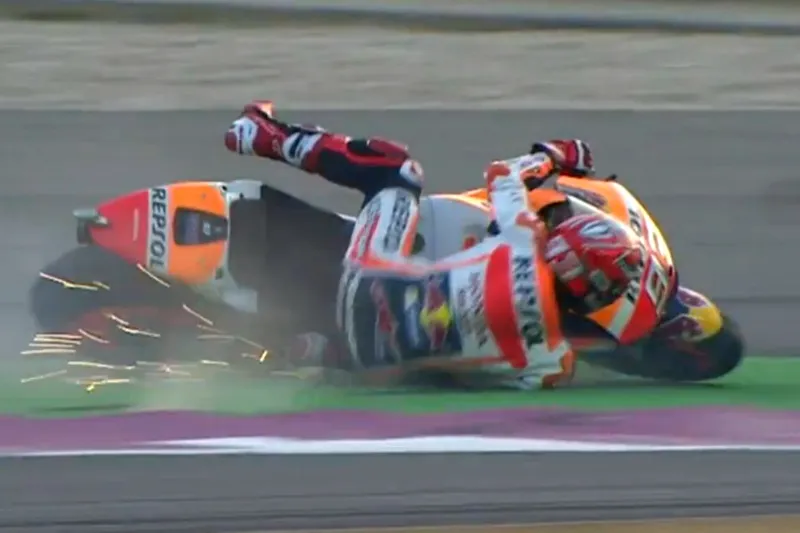 marc marquez crash warm up losail