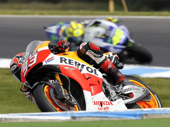 marc marquez valentino rossi australia 2014