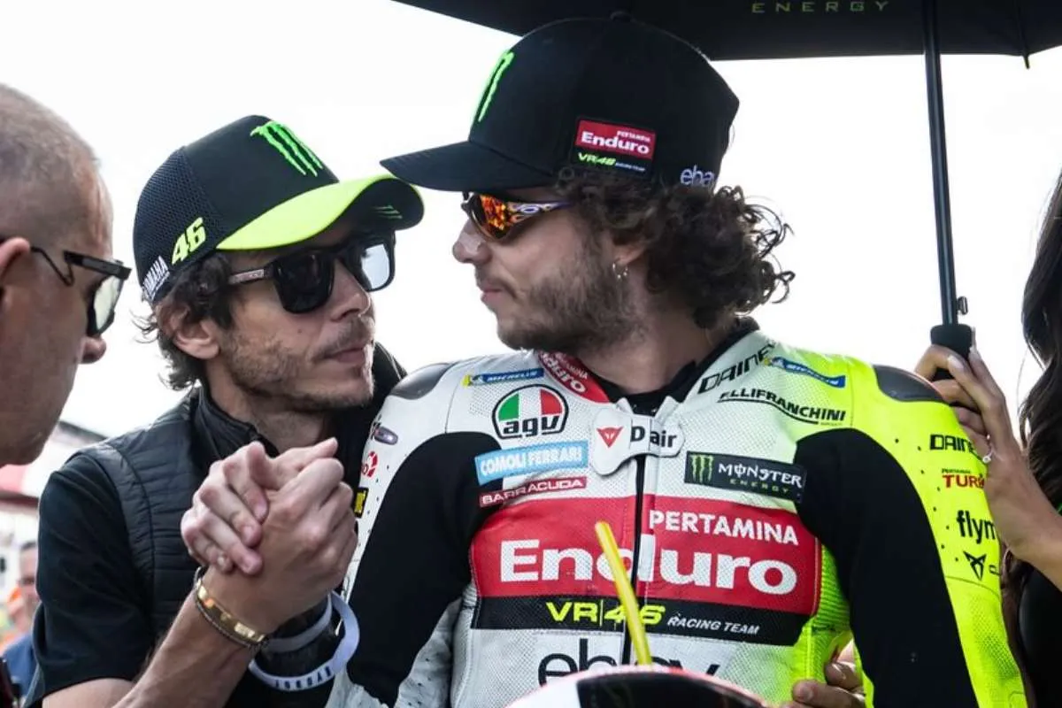 marco bezzecchi valentino rossi