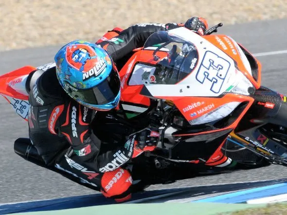 marco melandri test jerez rsv4 2
