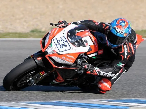 marco melandri test rsv4
