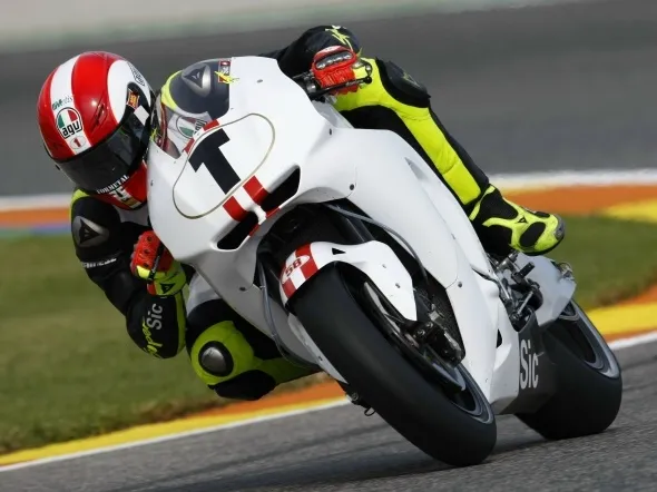 marco simoncelli honda test valencia 2009