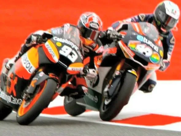 marquez vs espargaro 22