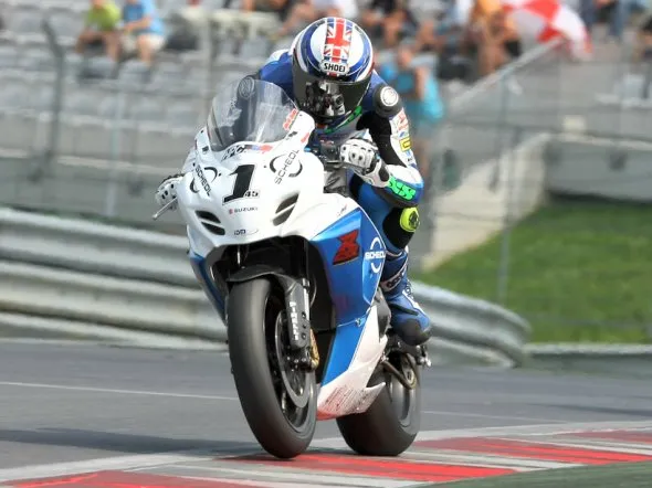 martin bauer hpc power suzuki racing zeltweg