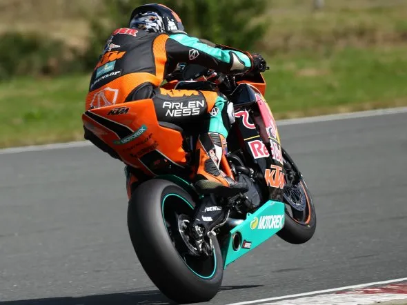 martin bauer race2 schleizer dreieck 2011