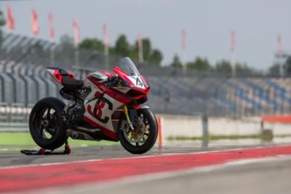 matteo baiocco idm superbike preview lausitzring 2013 2