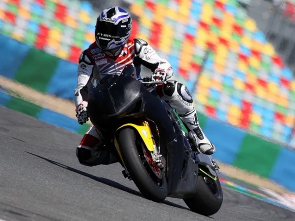 matthieu lagrive test michelin magny cours