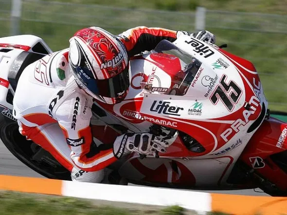 mattia pasini ducati gp9 brno