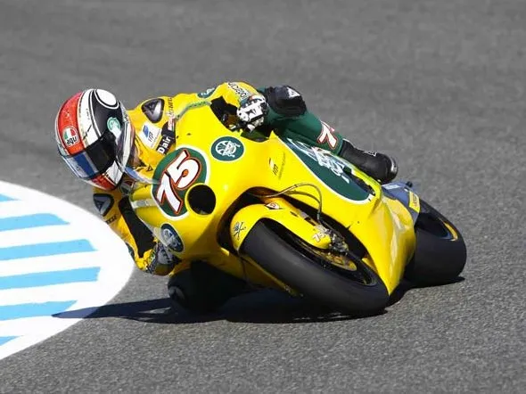 mattia pasini moto2 2011