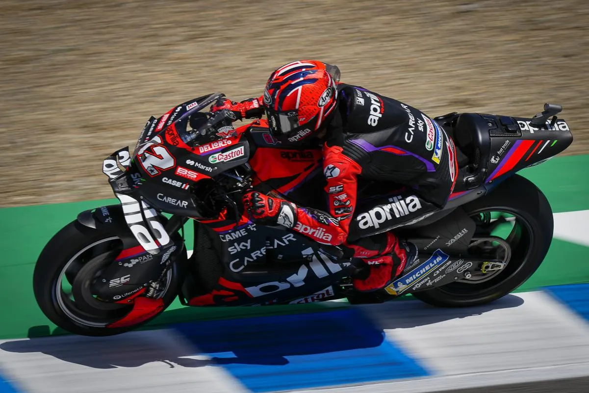 maverick vinales 3
