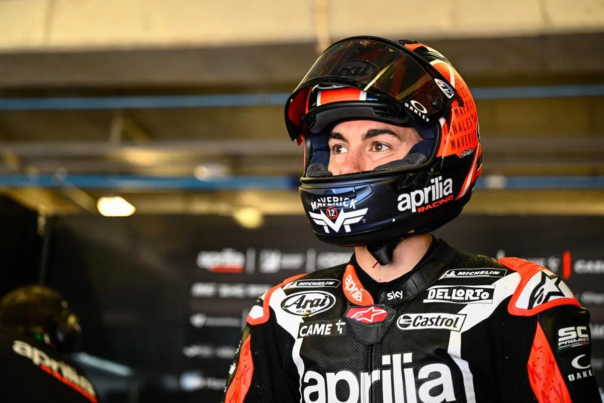 maverick vinales aprilia motogp 2023