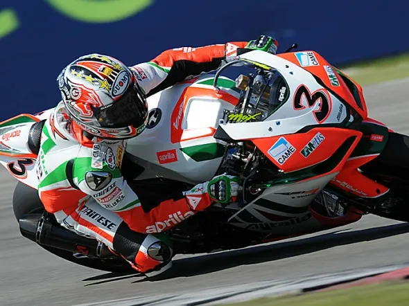 max biaggi gare superbike assen 2010