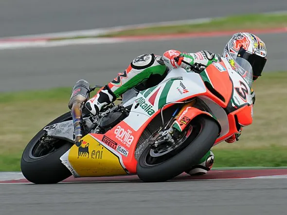 max biaggi silverstone gare