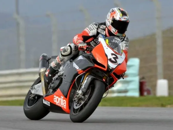 max biaggi test portimaorsv4 2010