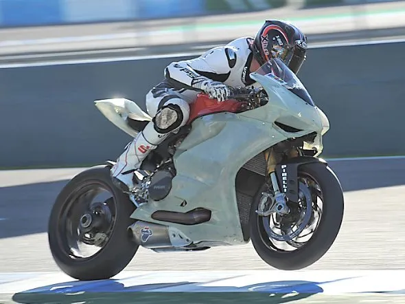 max neukirchner test mr ducati 1